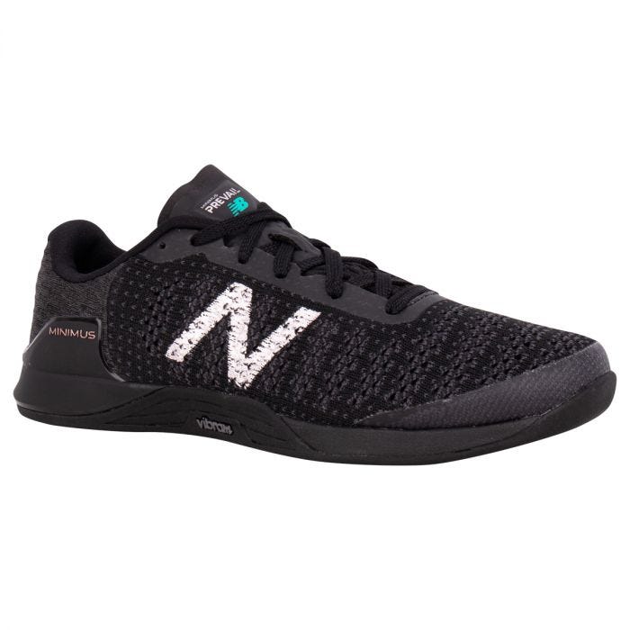 new balance minimus black